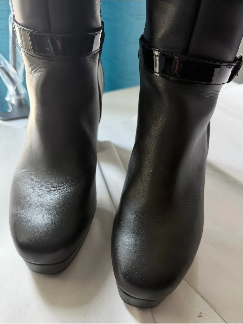 Classic Black Knee-High Women's Boots
